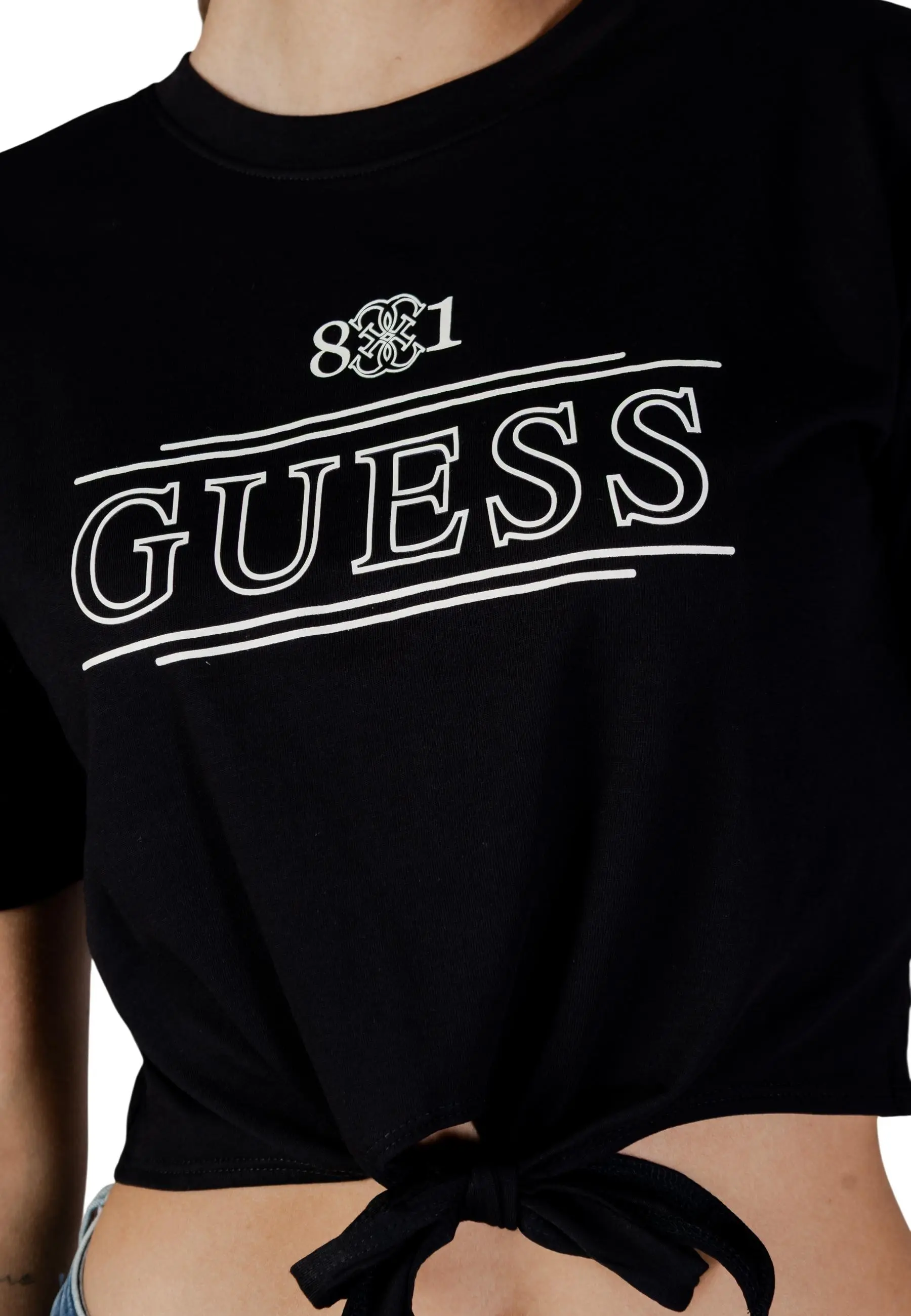 Футболки GUESS