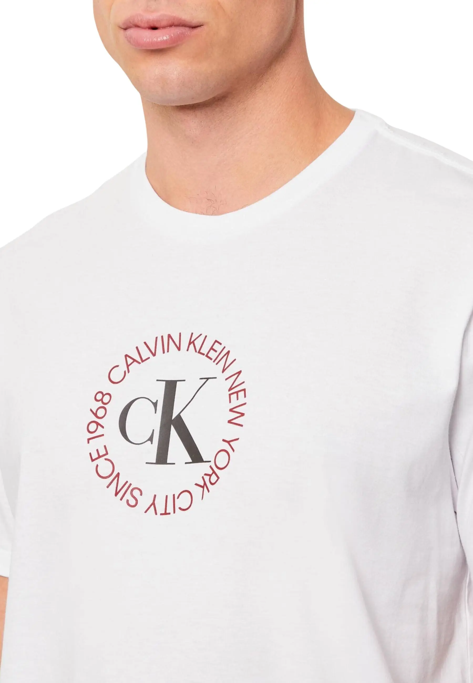 Calvin Klein Jeans futbolkalari