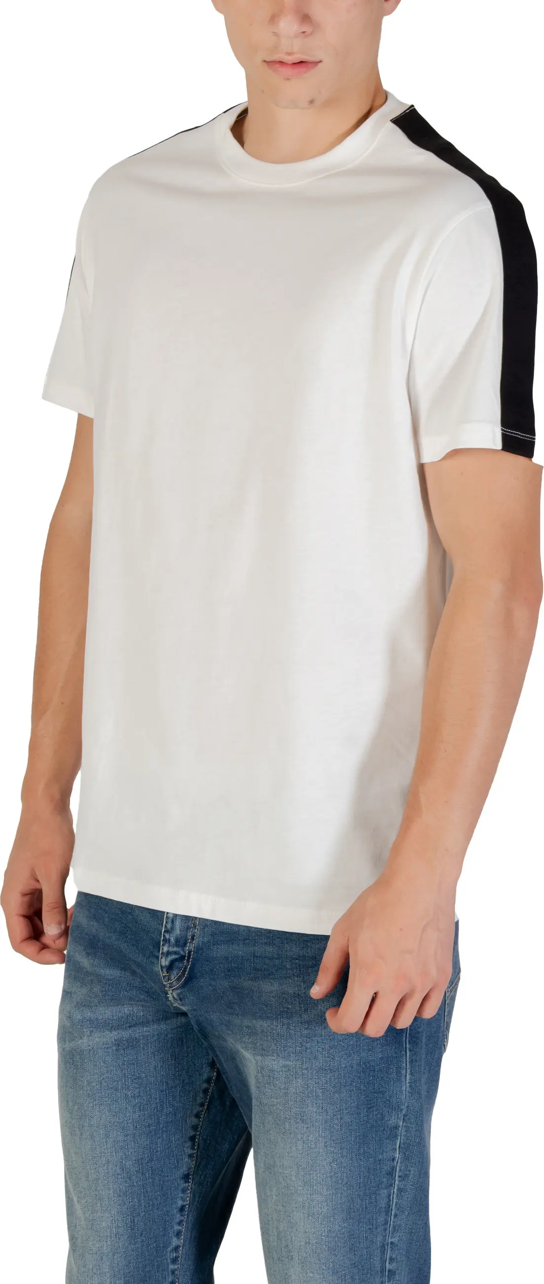 T-shirts Armani Exchange