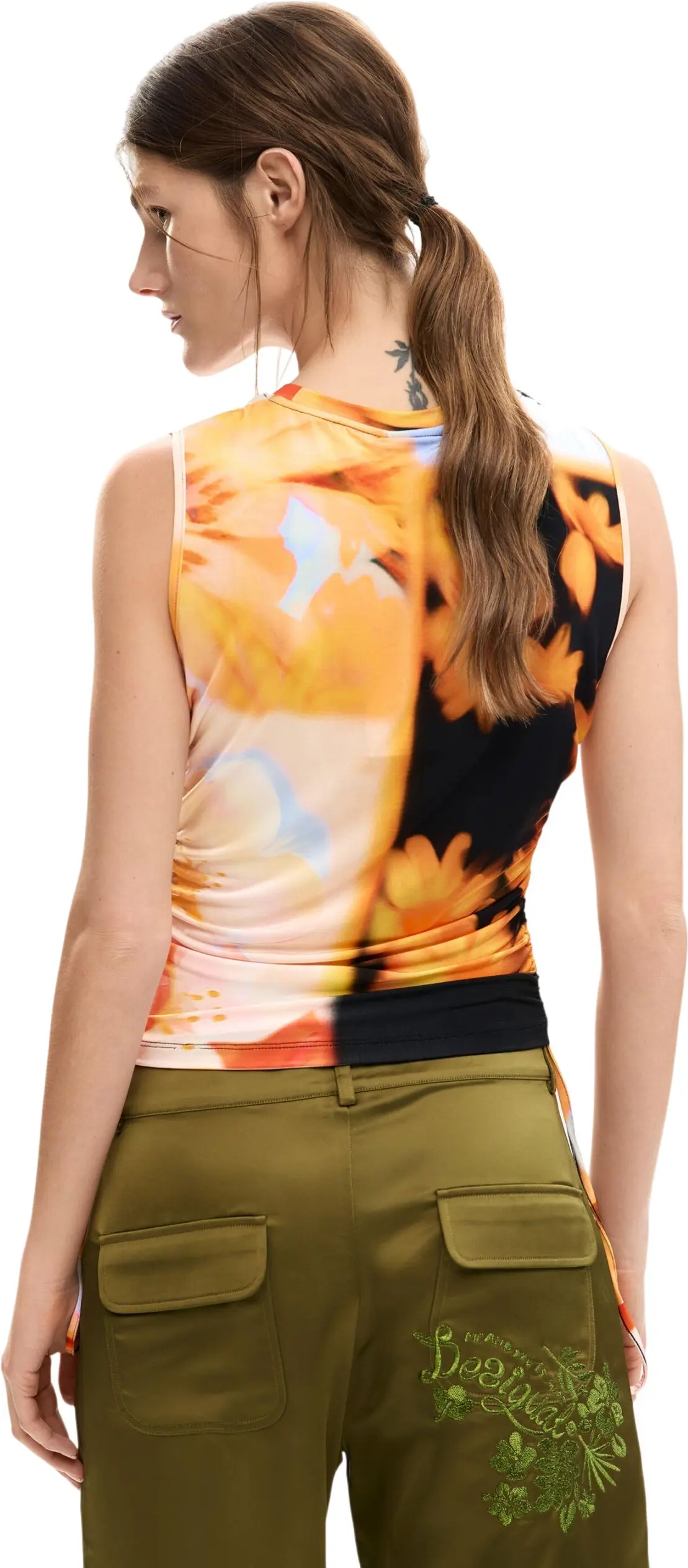 Топы Desigual