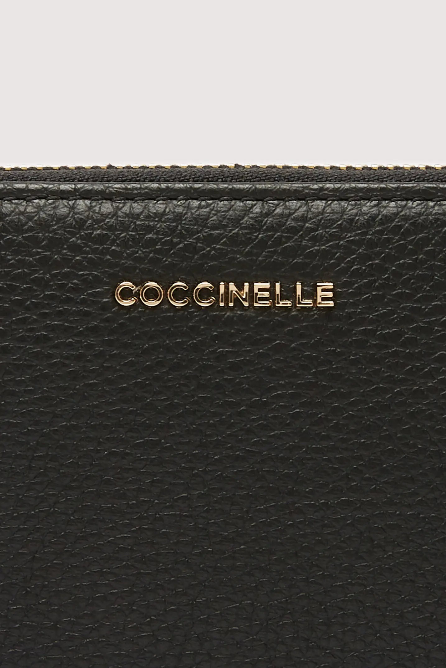 Кошельки Coccinelle