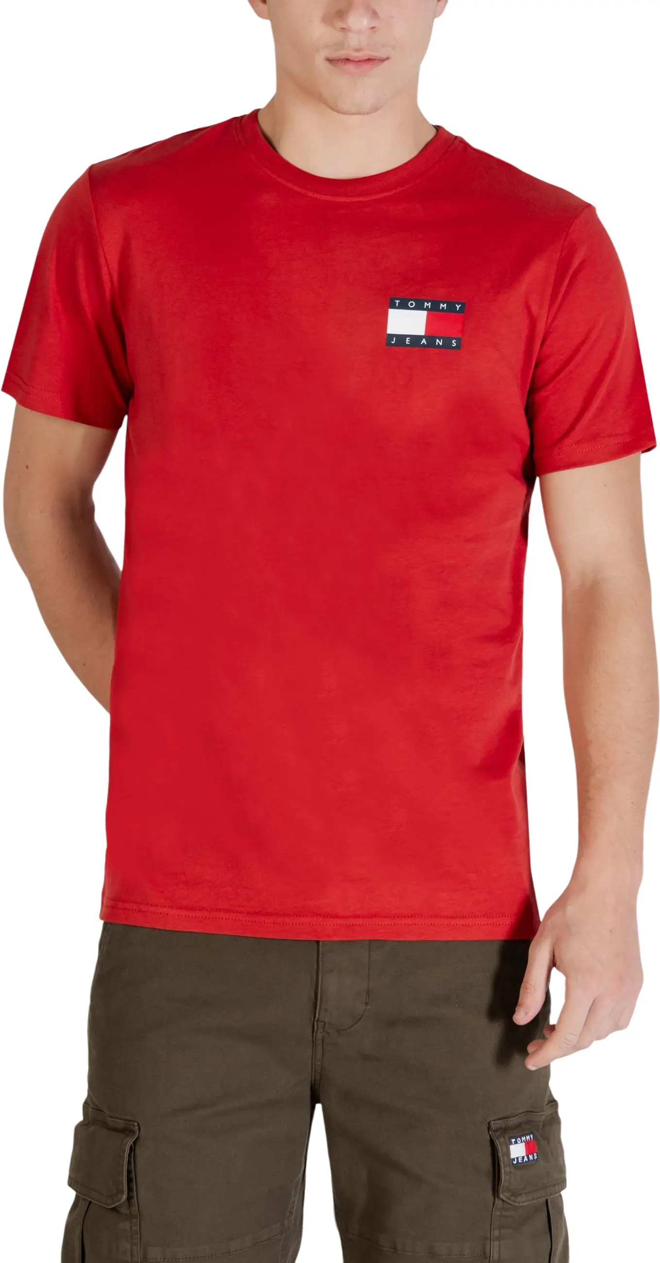 Tommy Jeans futbolkasi