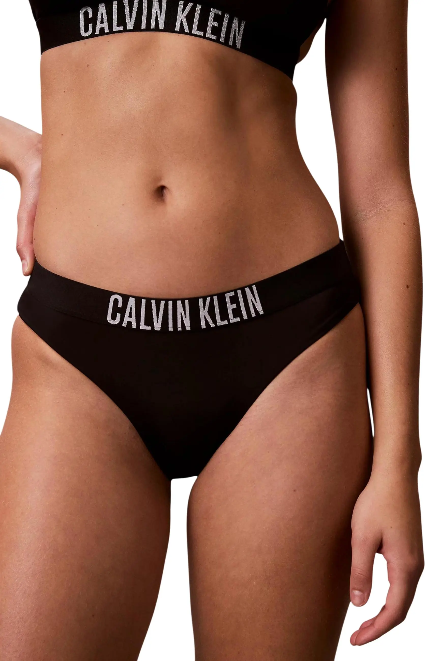 Calvin Klein Jeans plyaj kiyimi