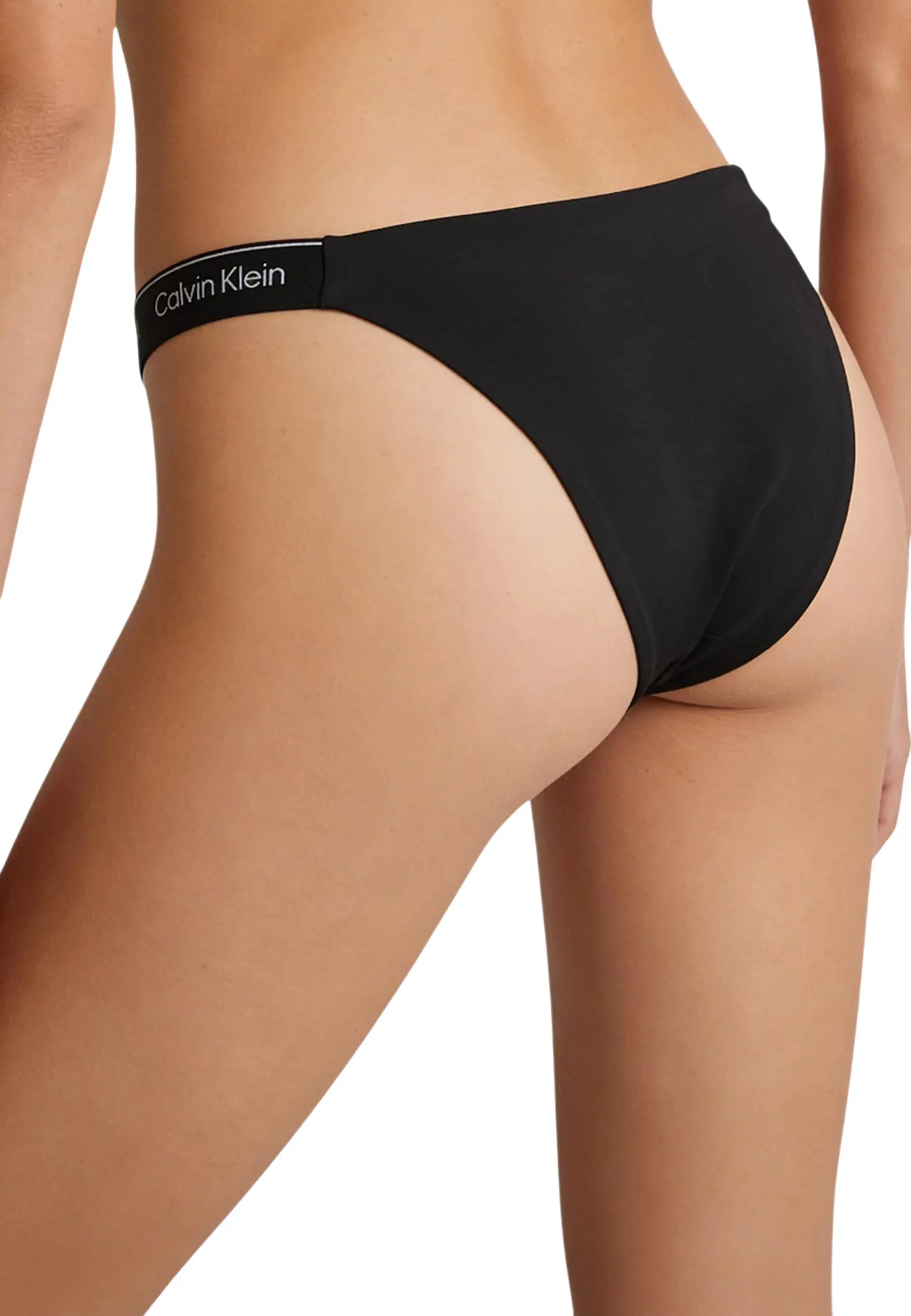 Calvin Klein Jeans cho‘p sochiq hajli kiyim