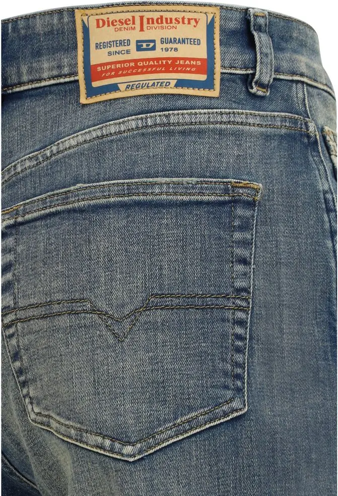 Джинсы Diesel Blue Cotton Straight-Leg
