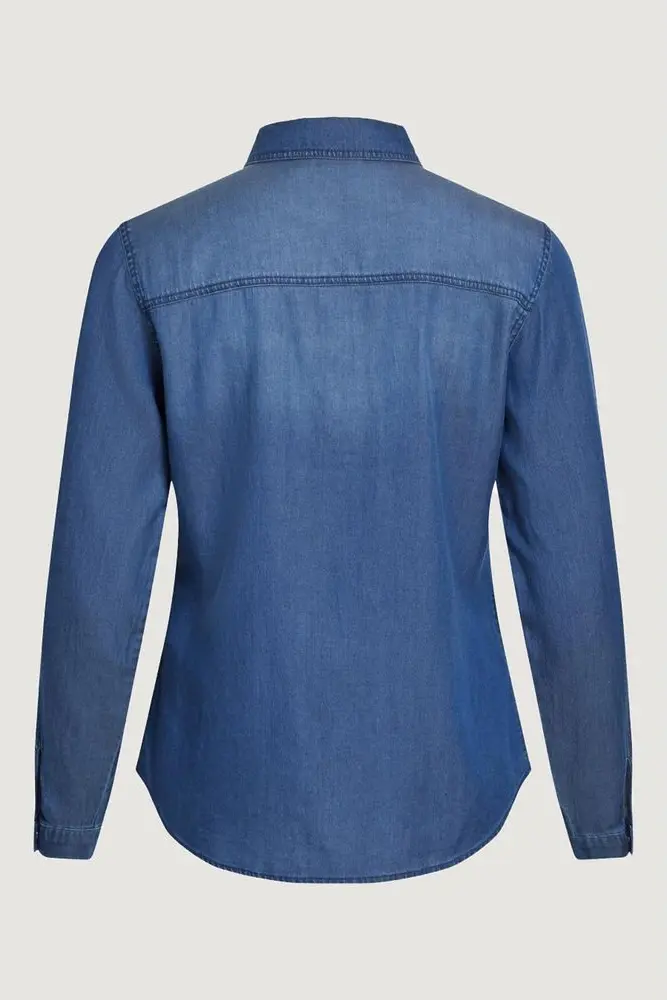 Vila Clothes dan Bluzkasi