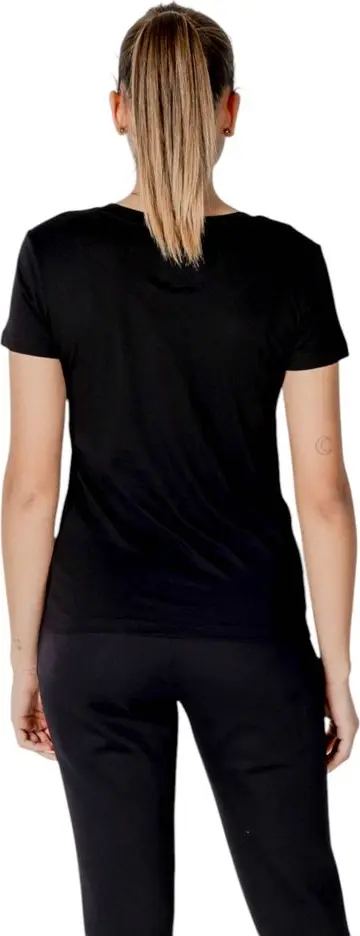 Armani Exchange T-ko'ylagi