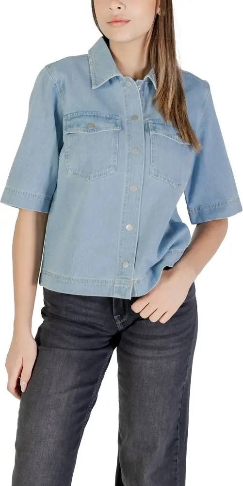 Jacket ONLY Light Blue Cotton Shortsleeve Shirt