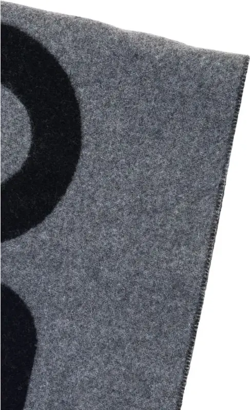 Sharfguda Hugo Boss
