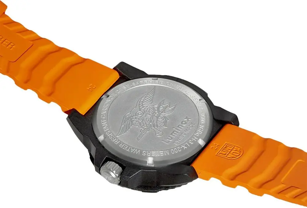 Часы Luminox