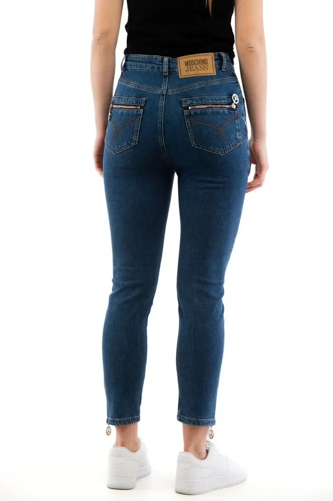 Balog'i yuqori jinsilar Moschino