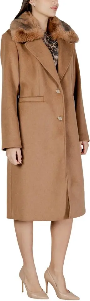 Пальто GUESS