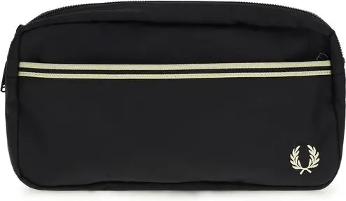 Fred Perry yeng sumkasi