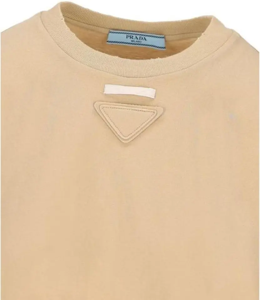 Prada Sportkiy kiyim