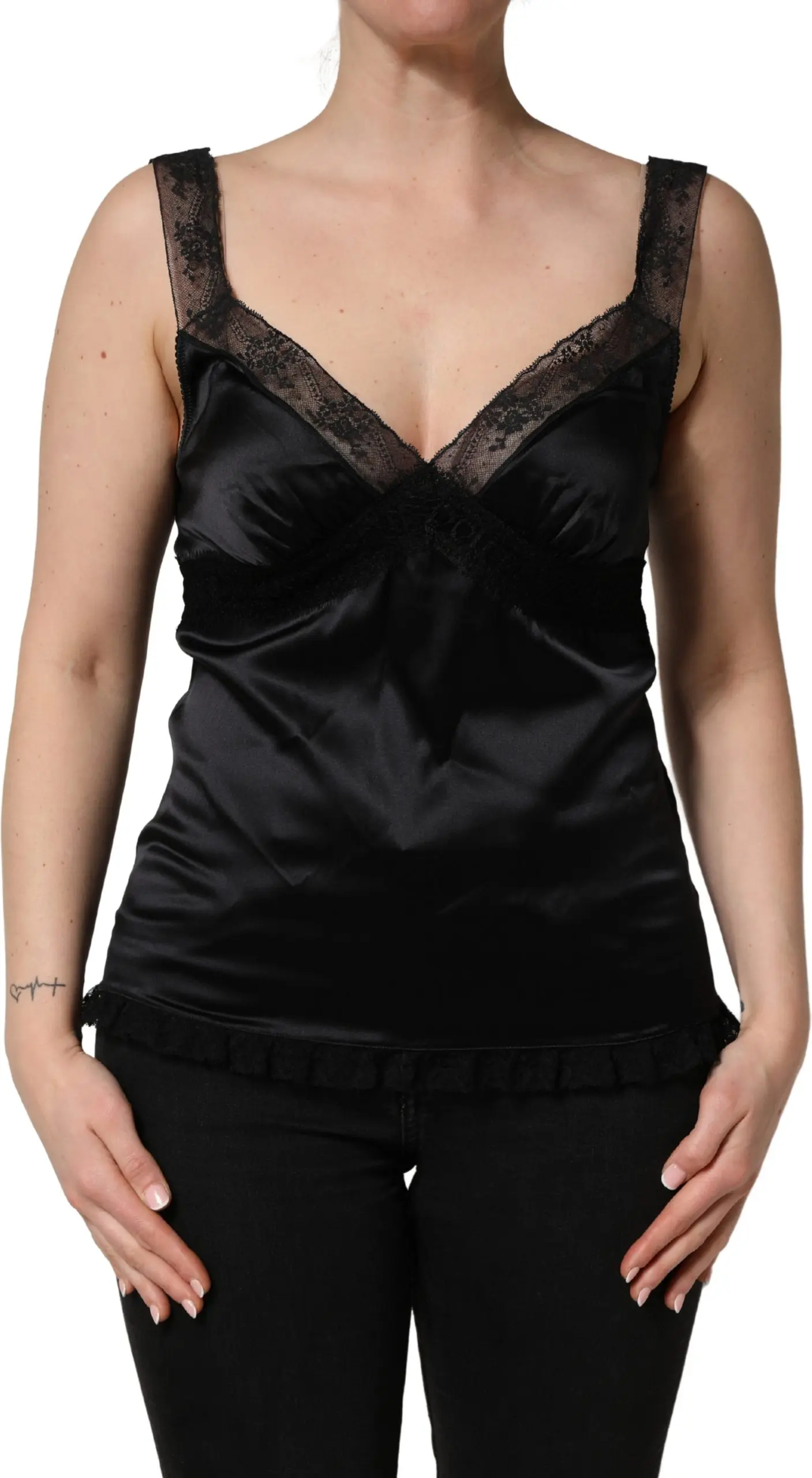 Camisole Dolce & Gabbana Черный шелковый топ на тонких бретельках с кружевной отделкой и V-образным вырезом