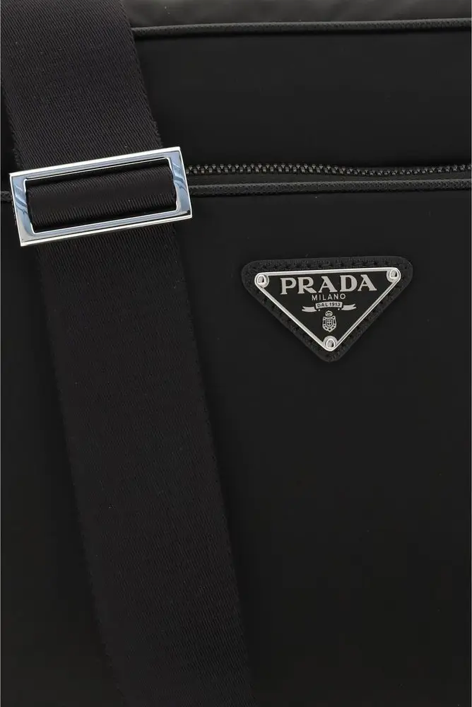 Prada yeng sumkasi