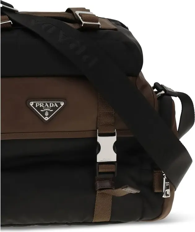 Prada yeng sumkasi