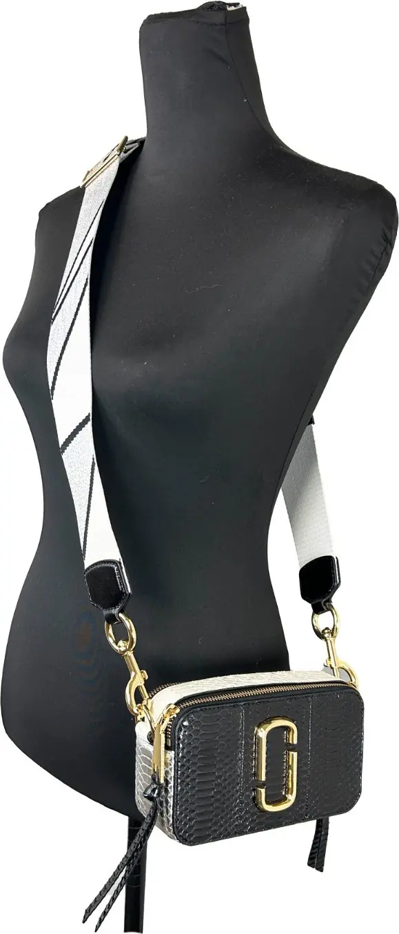 Сумка через плечо The Marc Jacobs The Snapshot Snake Skin Crossbody Bag