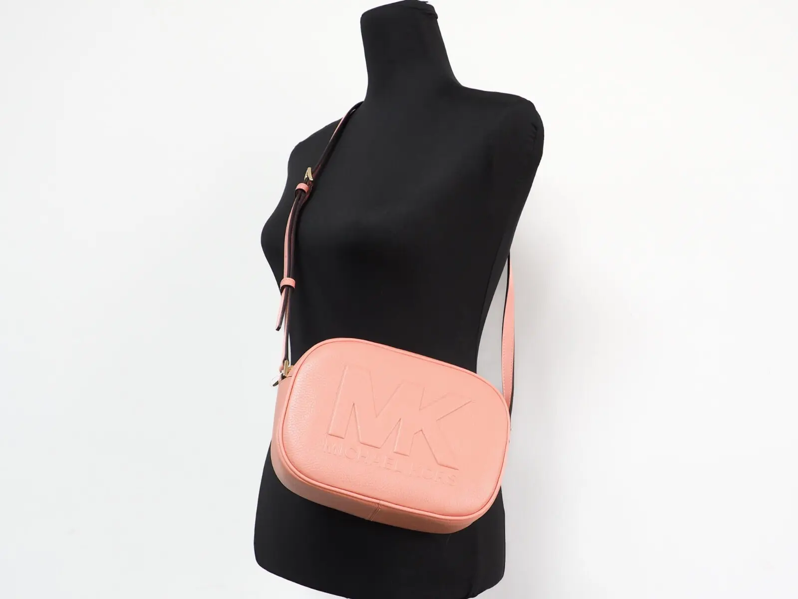 Michael Kors Jet Set Travel Medium Sherbert charmadali teri oval kamera sumkasi, belbog'li sumkasi