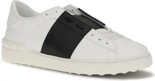 Sneakers Valentino Garavani Black And White Calf Leather