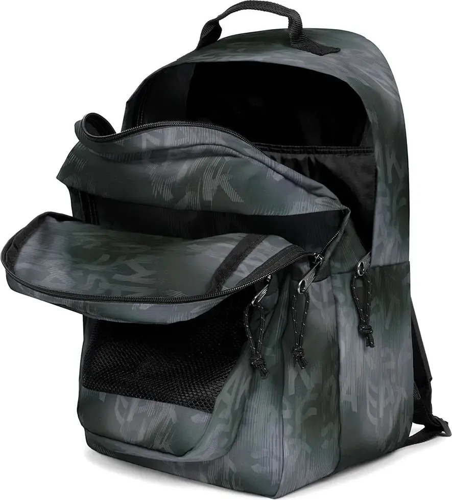 Eastpak sumkalari