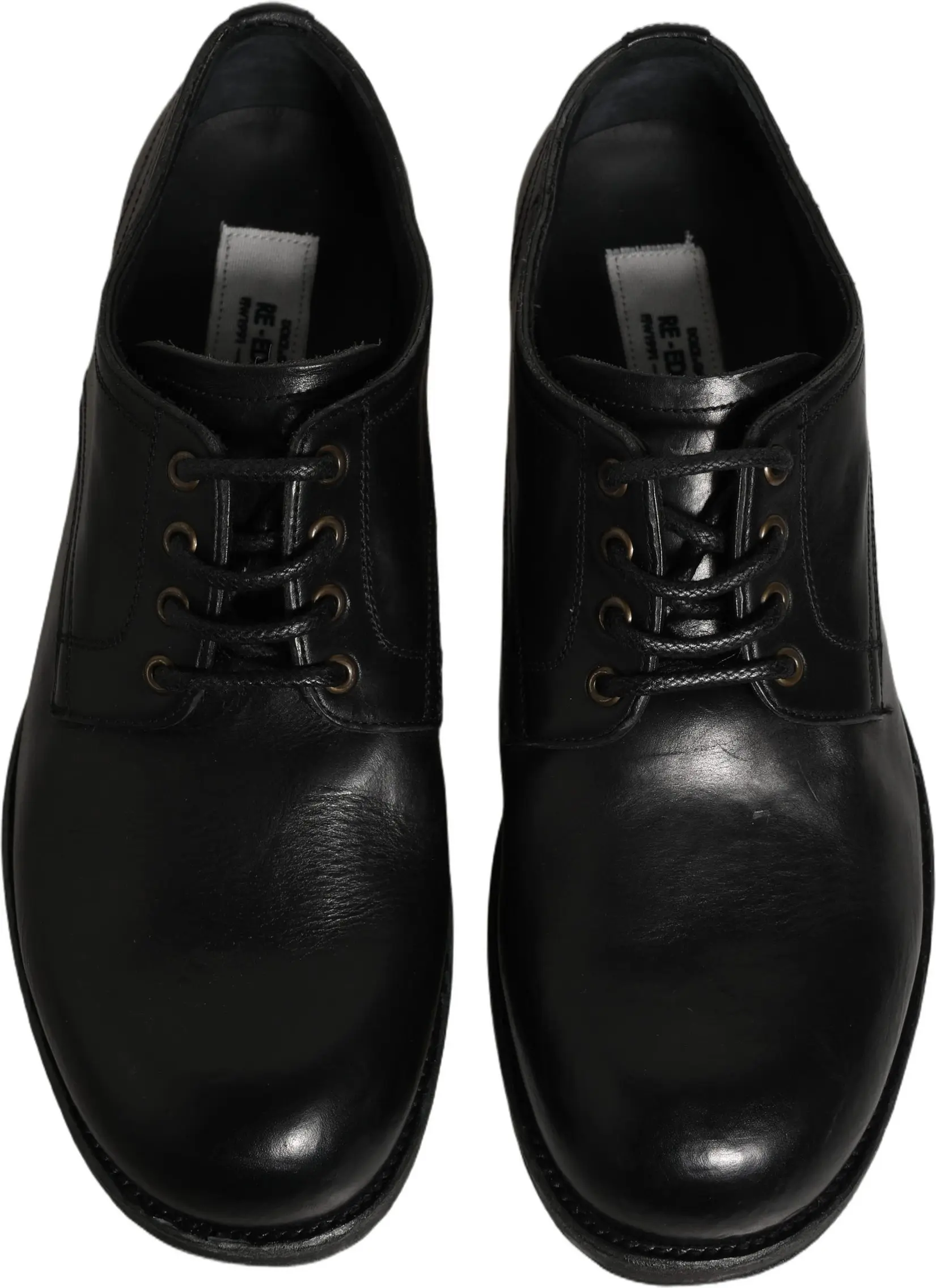 Dolce & Gabbana tomonidan ishlab chiqarilgan Derby rasmiy poyabzali