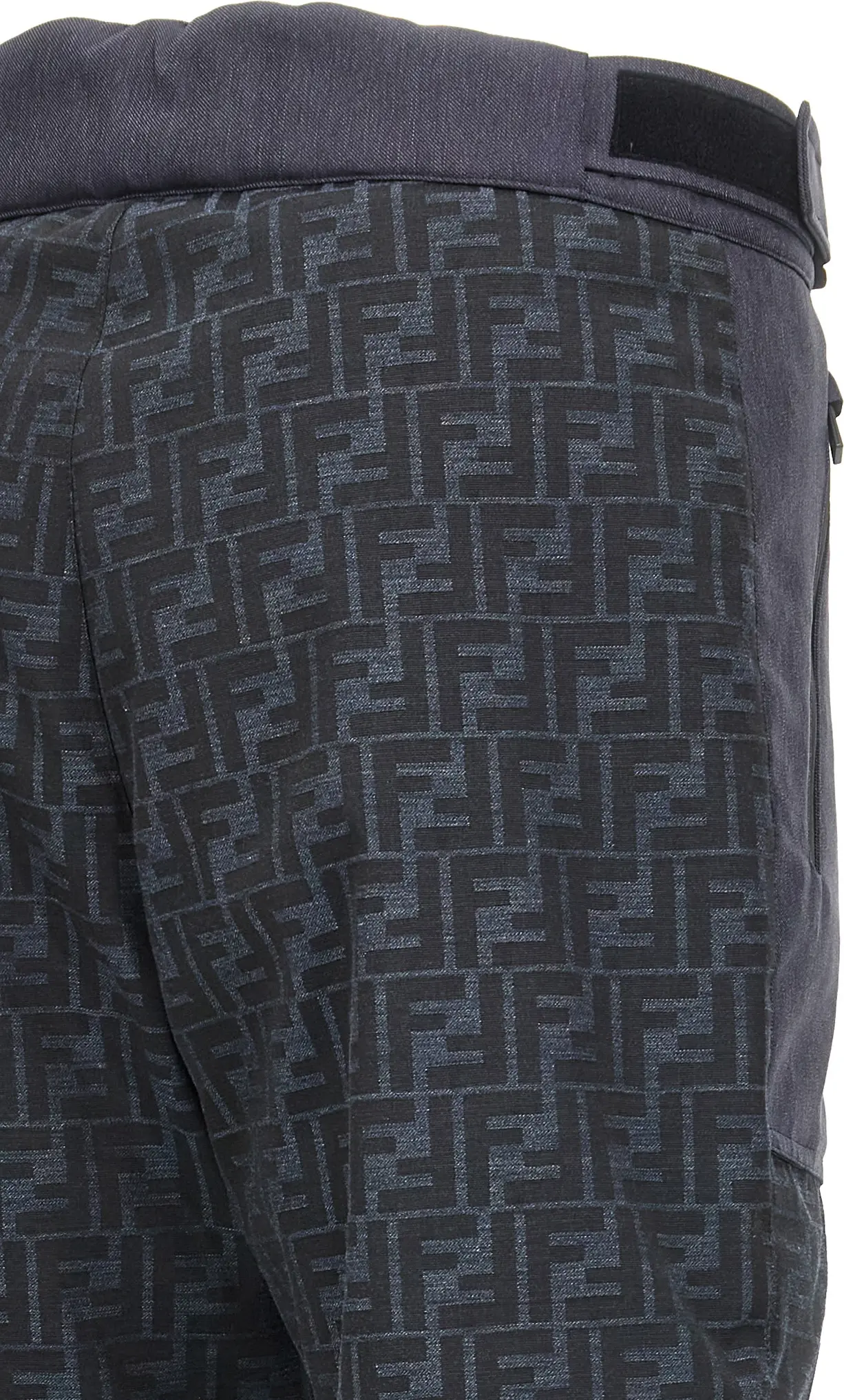 Спортивная одежда Fendi