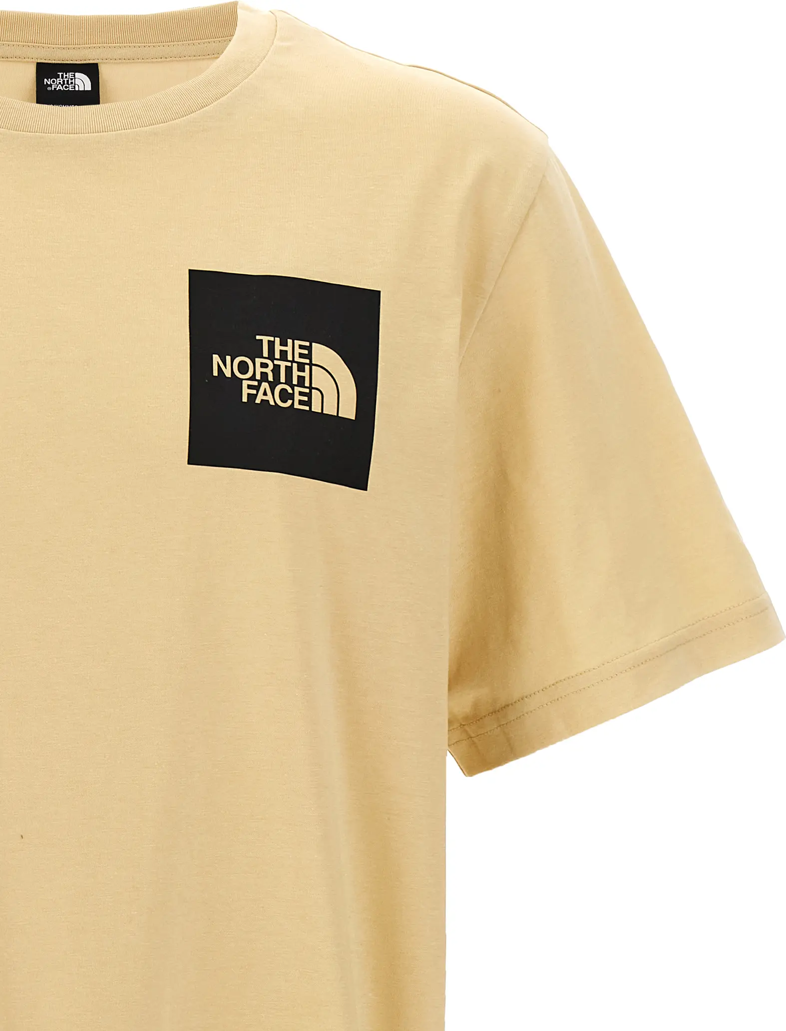 The North Face futbolkasi