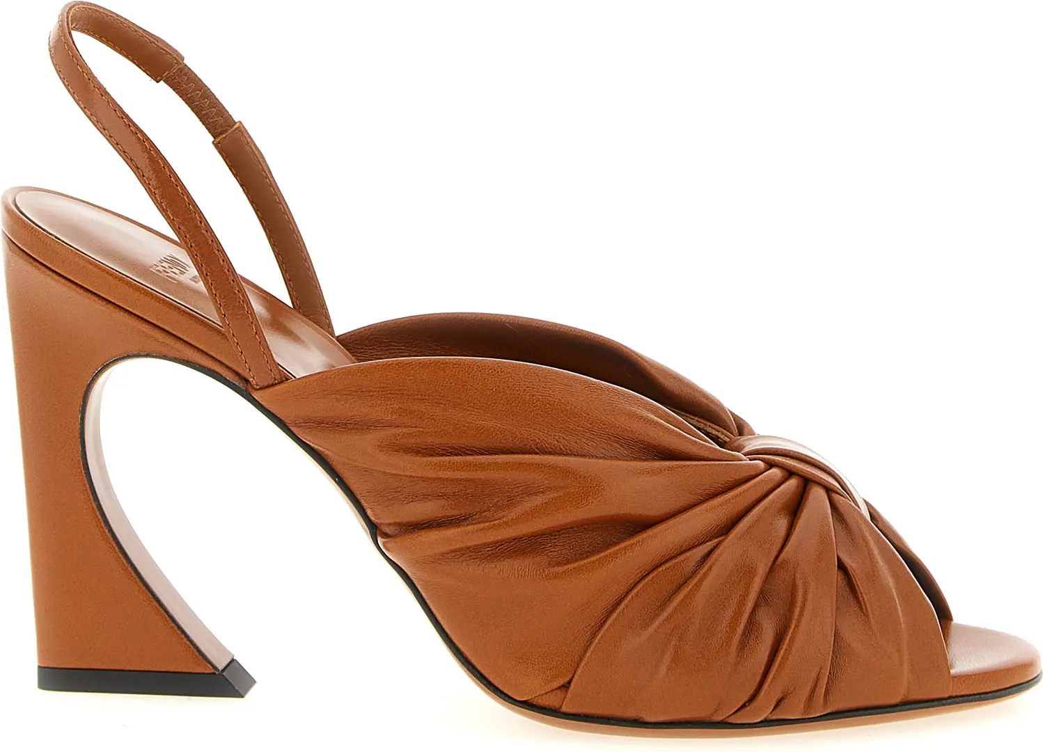 Oyoq kiyimlari Fendi