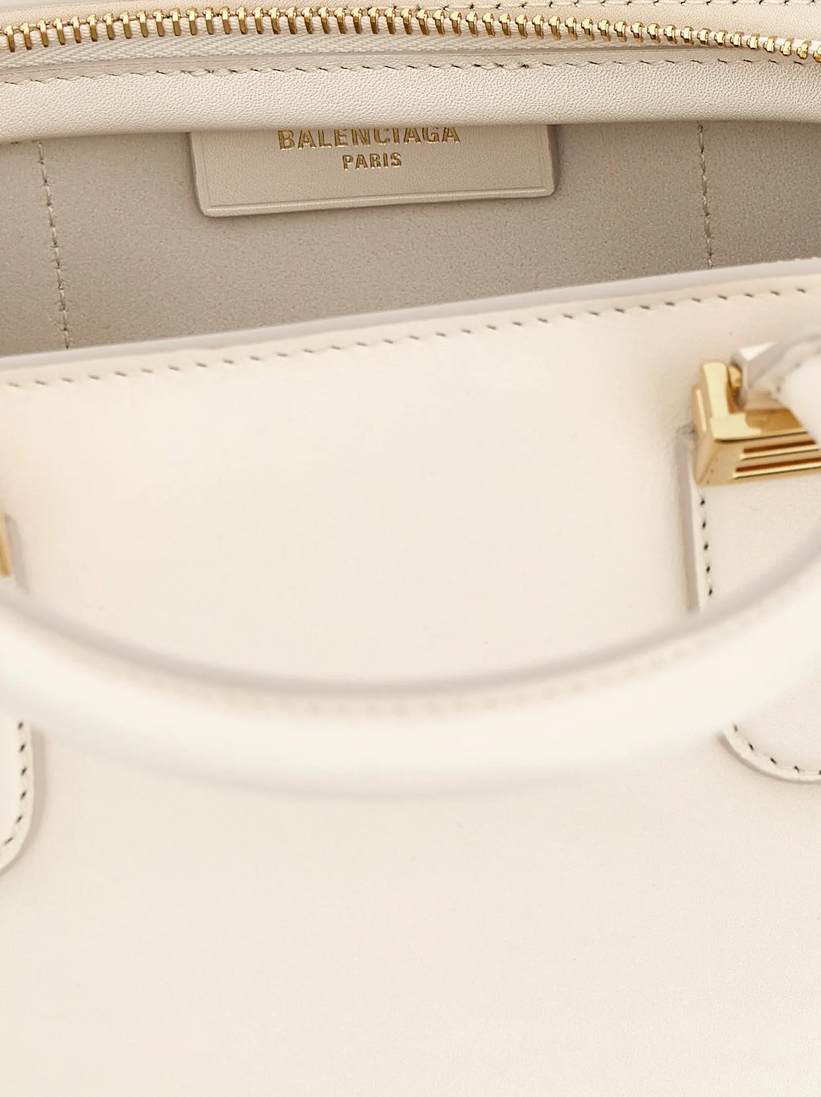 Balenciaga oq teri sumkasi