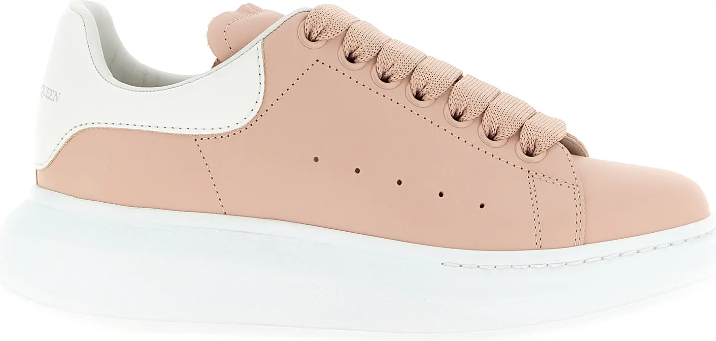 Alexander McQueen rangli buzoqli krossovkalar