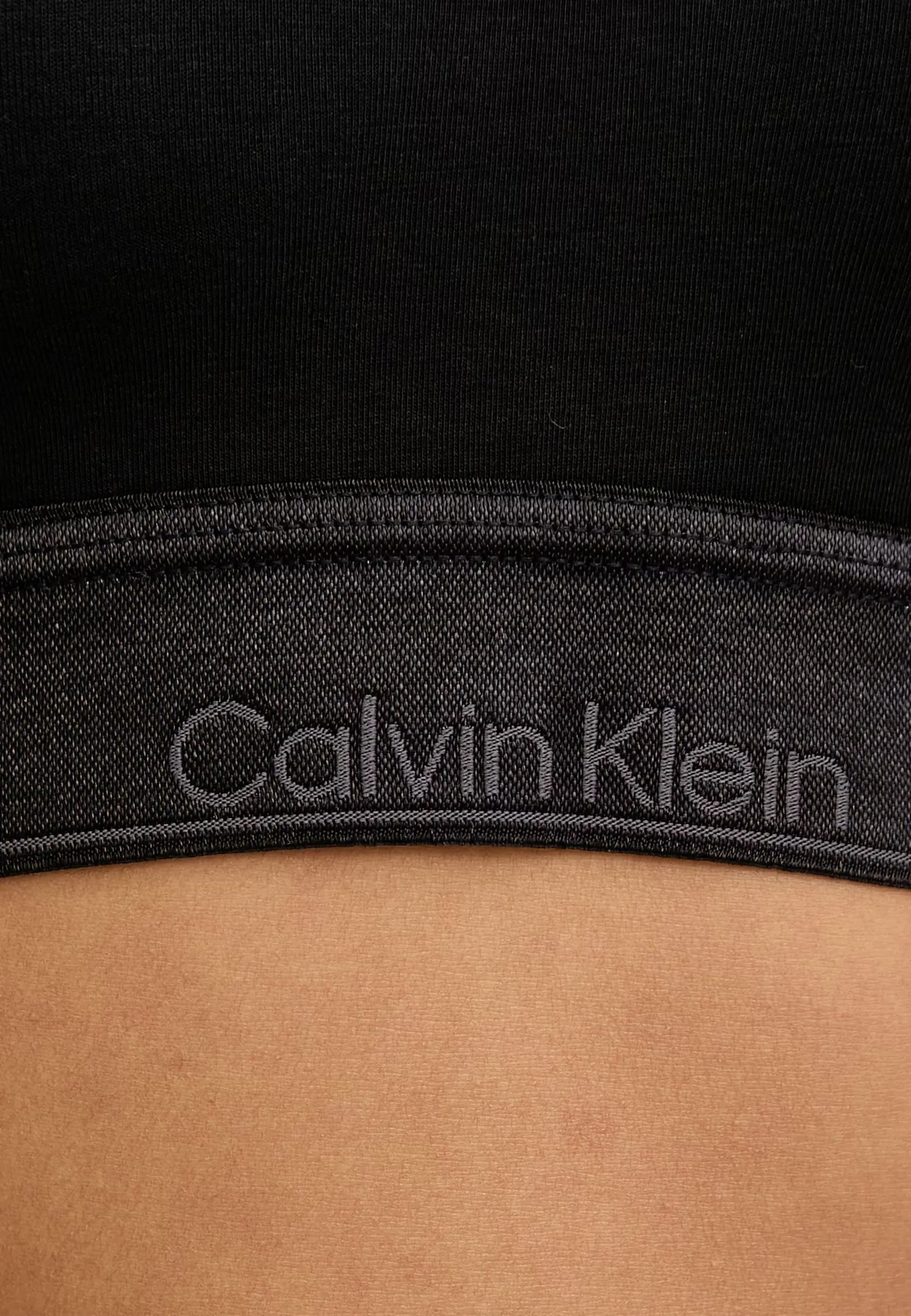Нижнее белье Calvin Klein Underwear