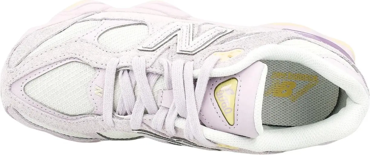 New Balance krossovkalari