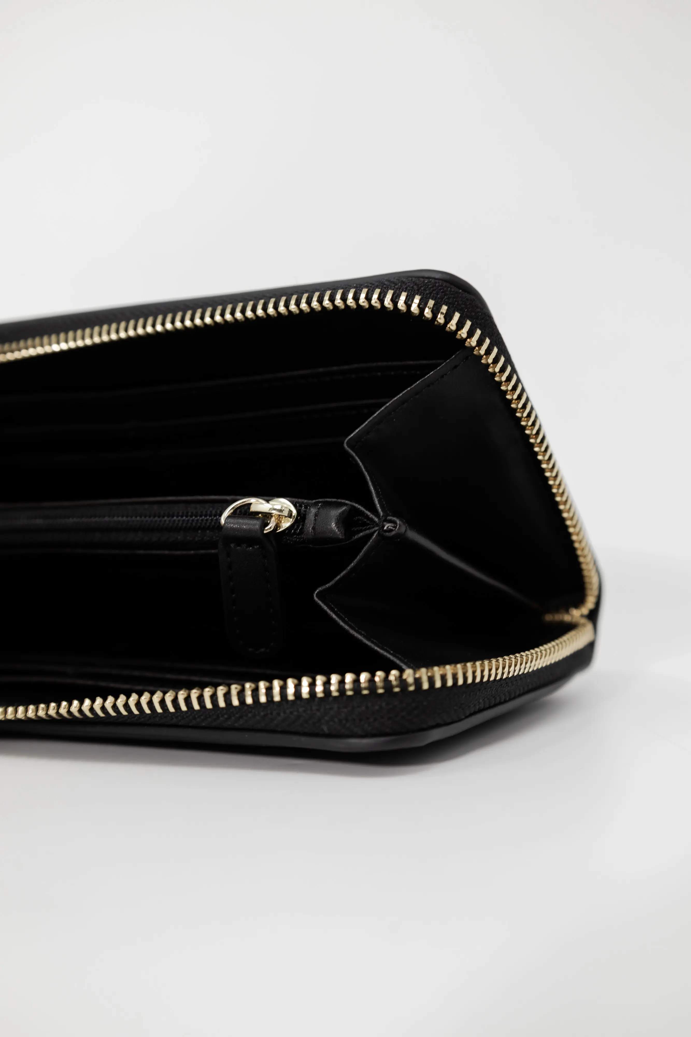 Wallet LOVE MOSCHINO