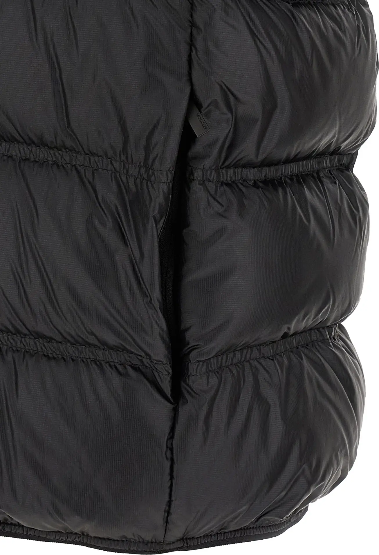 Moncler Panestrel yengsiz kurtkasi