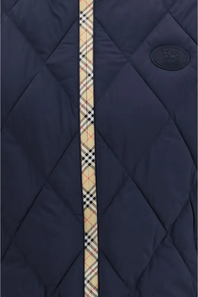 Жилет Burberry
