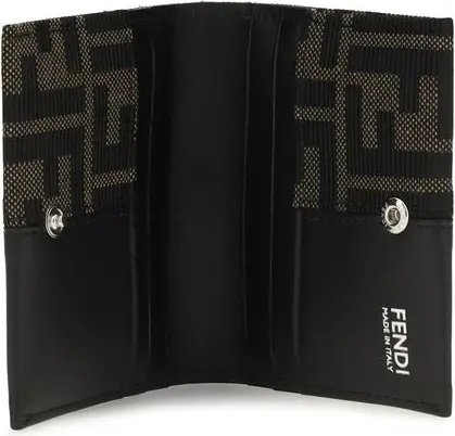 Fendi hamyoni