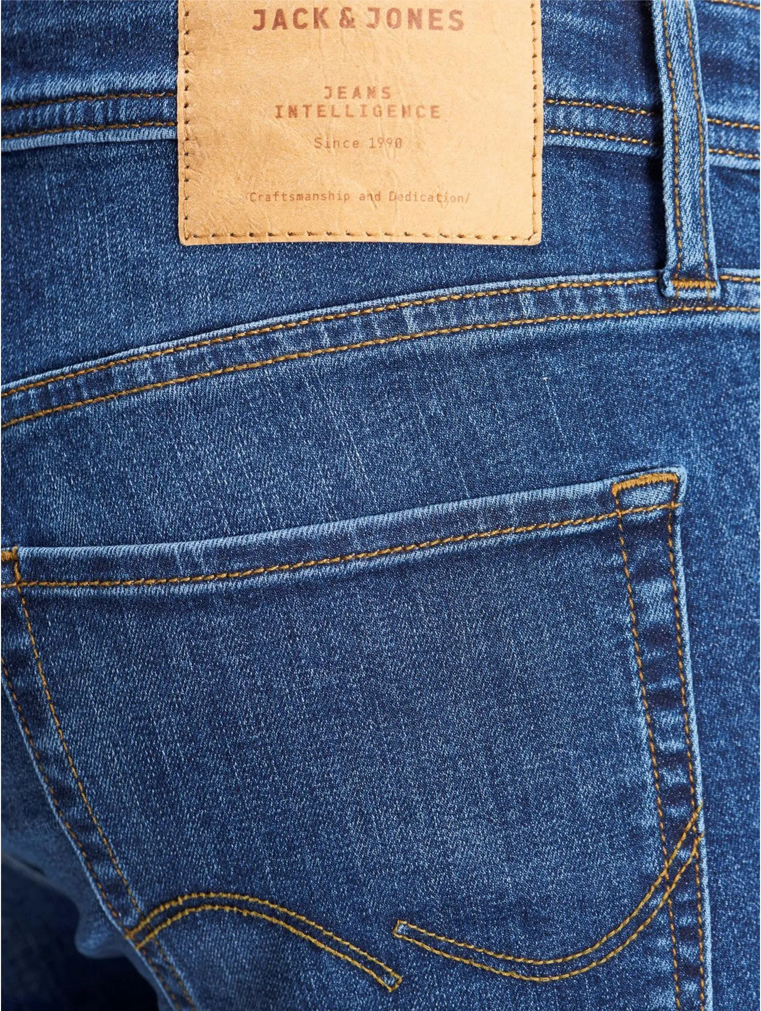 Джинсы Jack & Jones