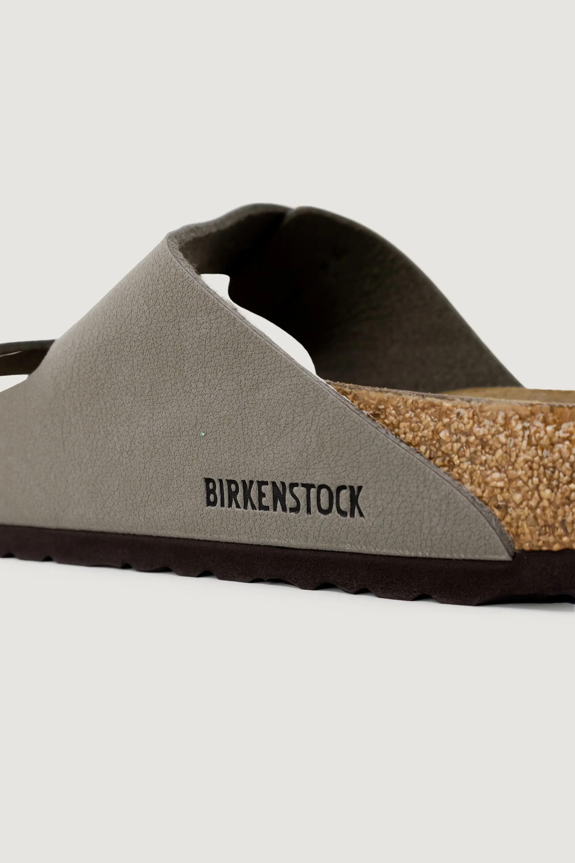 Birkenstock sandallari