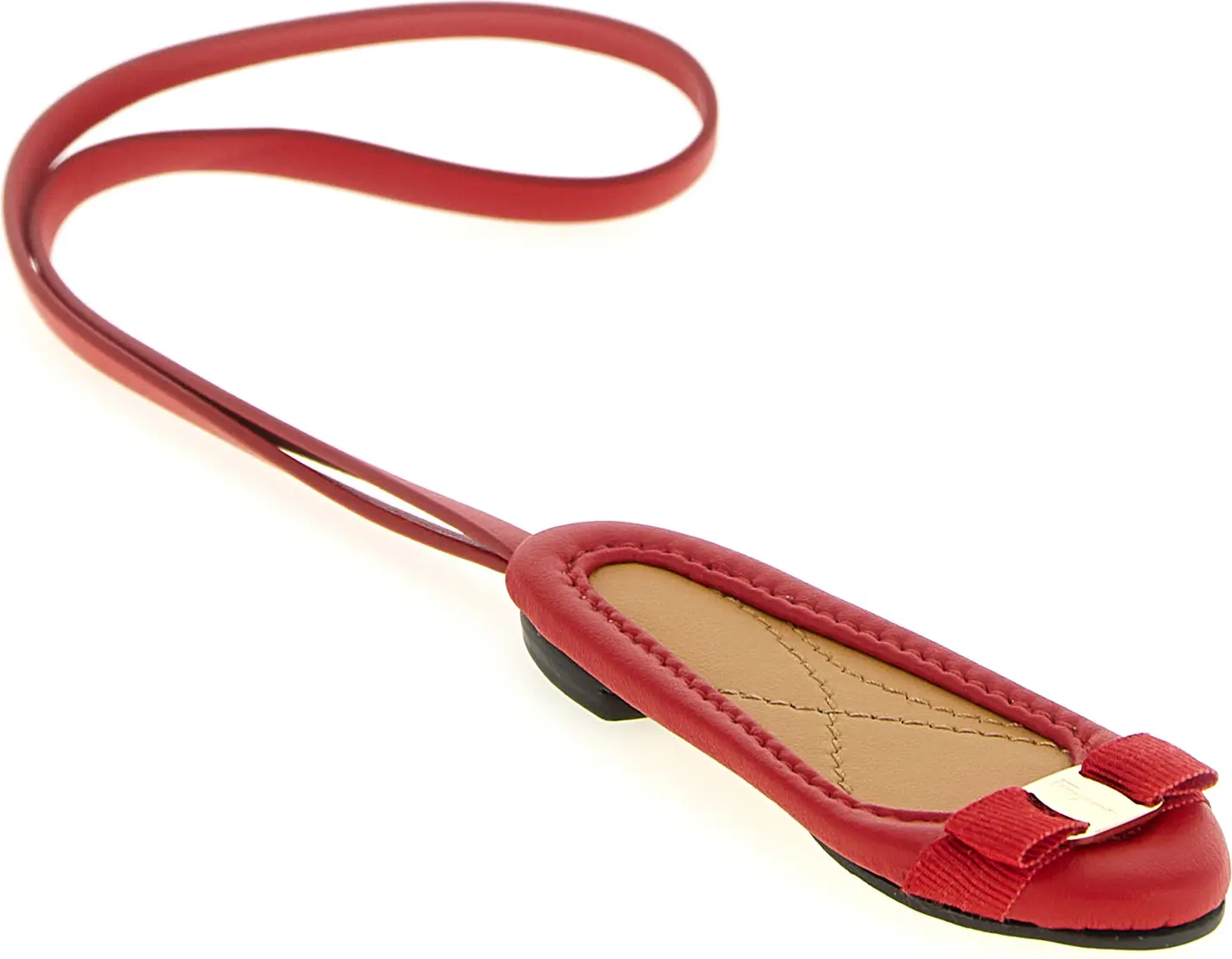 Ferragamo kalit tutqichi
