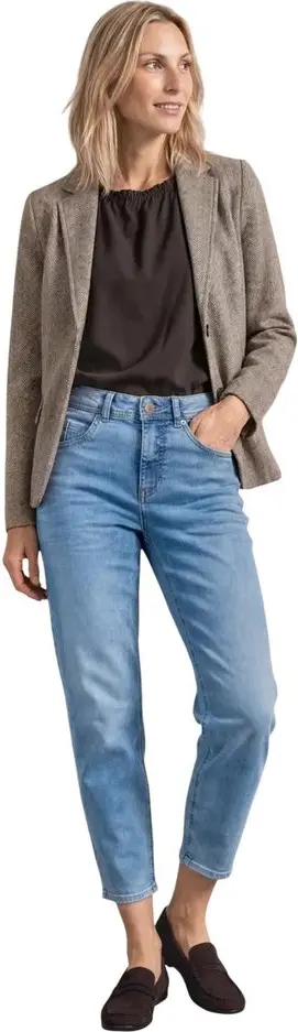 Blazer Street One