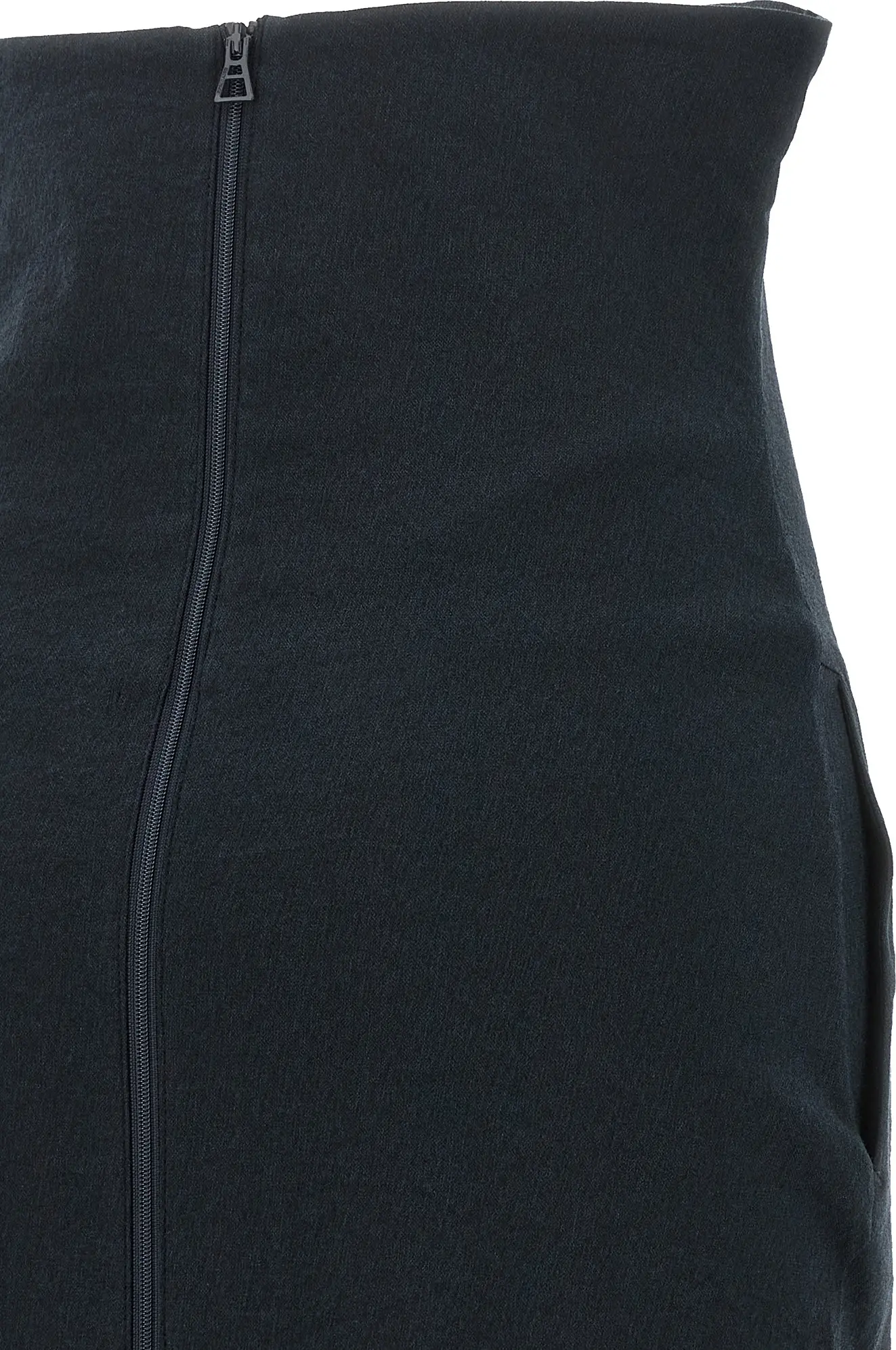 Issey Miyake yubkasi