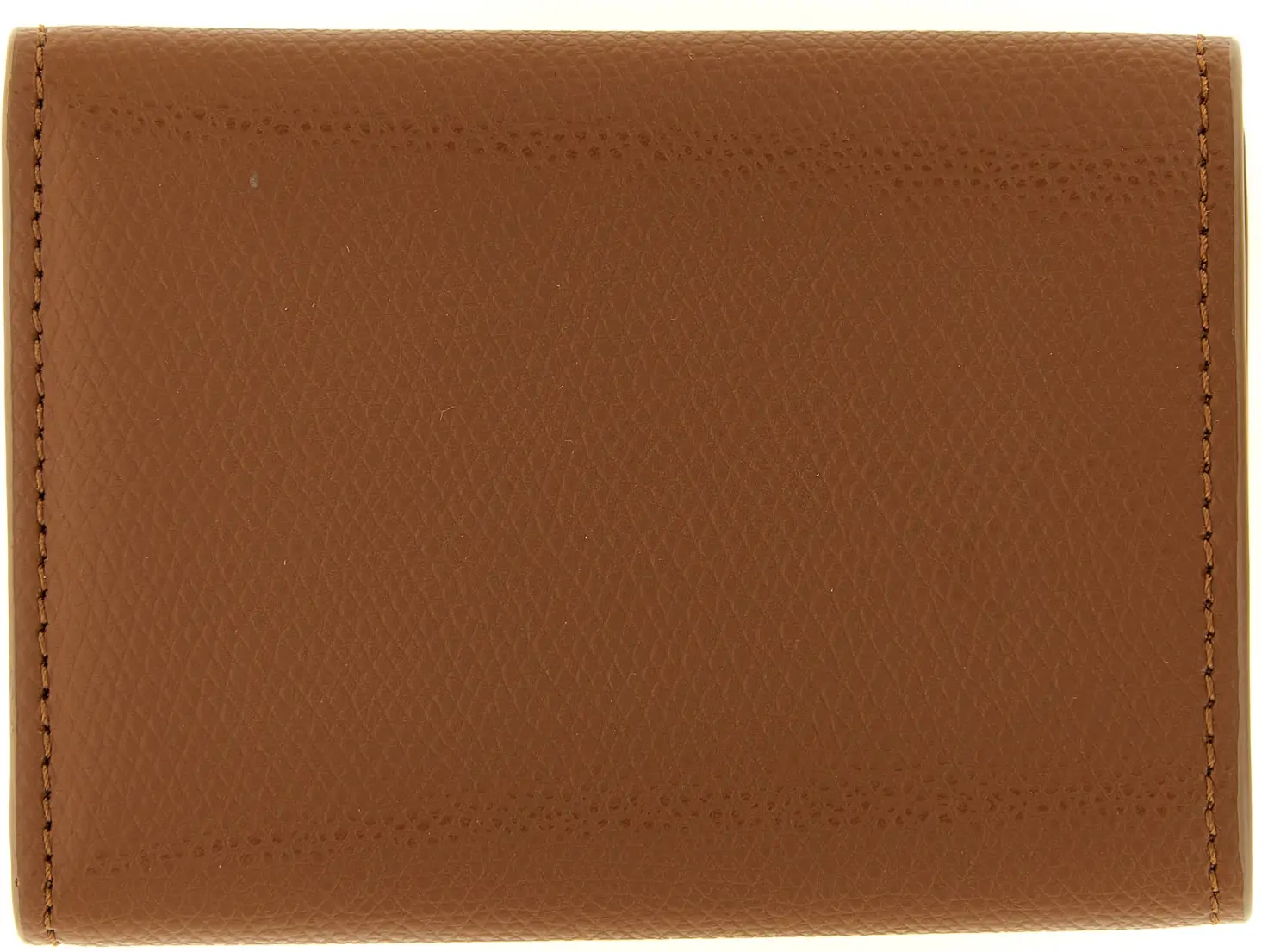 Fendi kartalar uchun hamyon