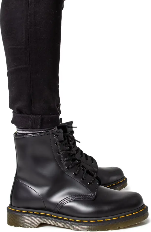 Спортивные кроссовки Dr. Martens