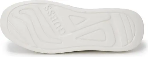 Кроссовки GUESS