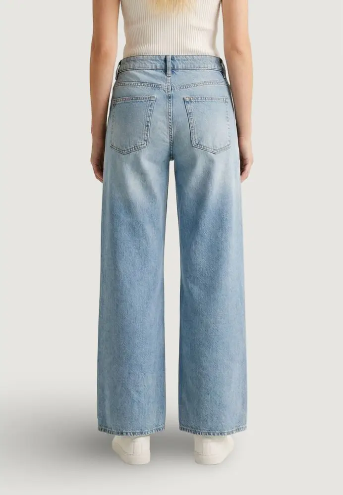 Jeans ONLY