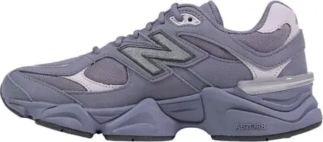 New Balance krossovkalari