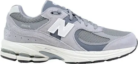New Balance krossovkalari