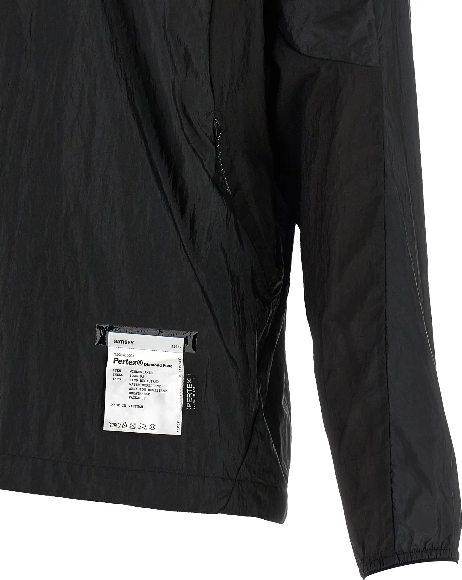 Shell Jacket Satisfy