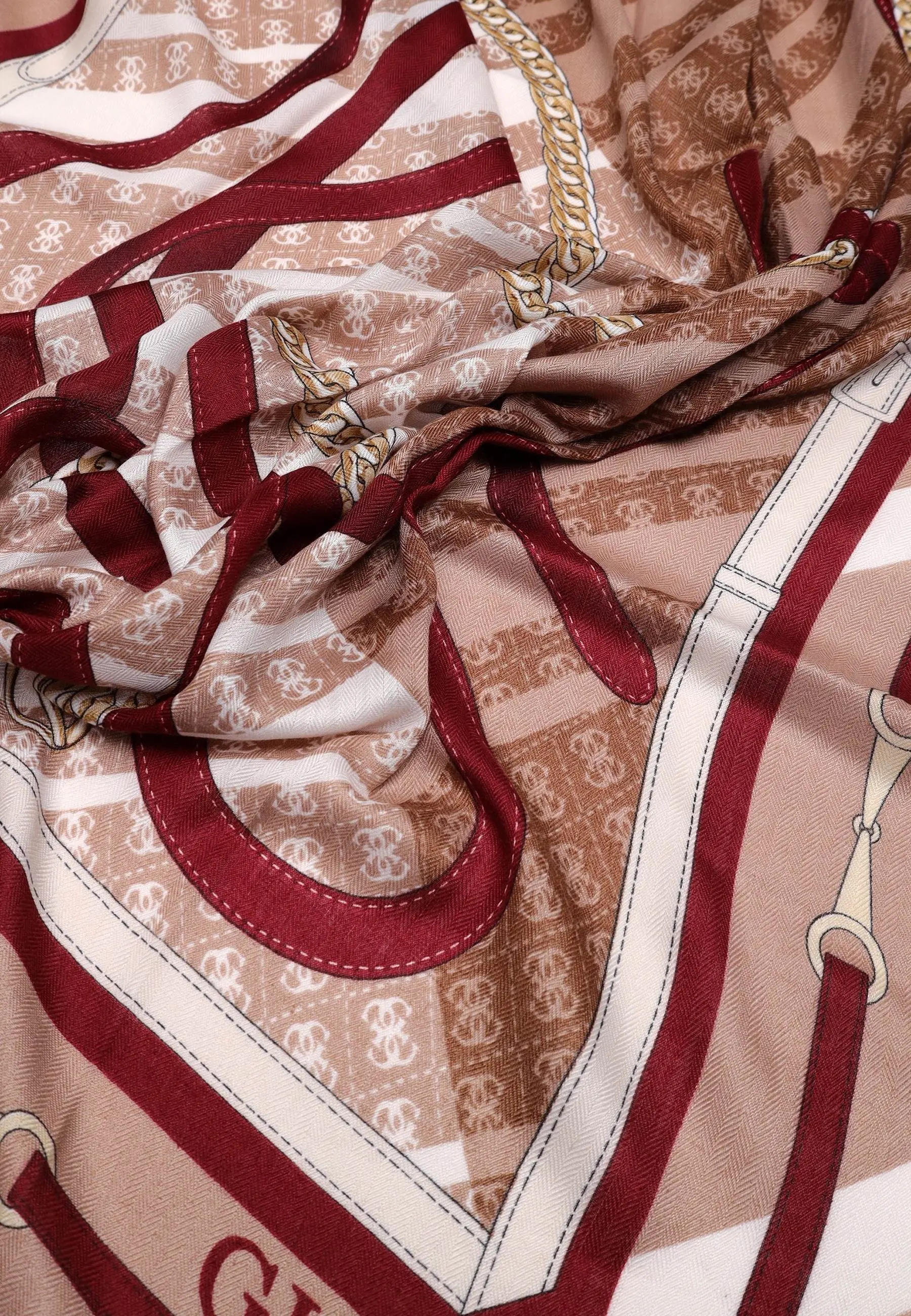 Scarf GUESS